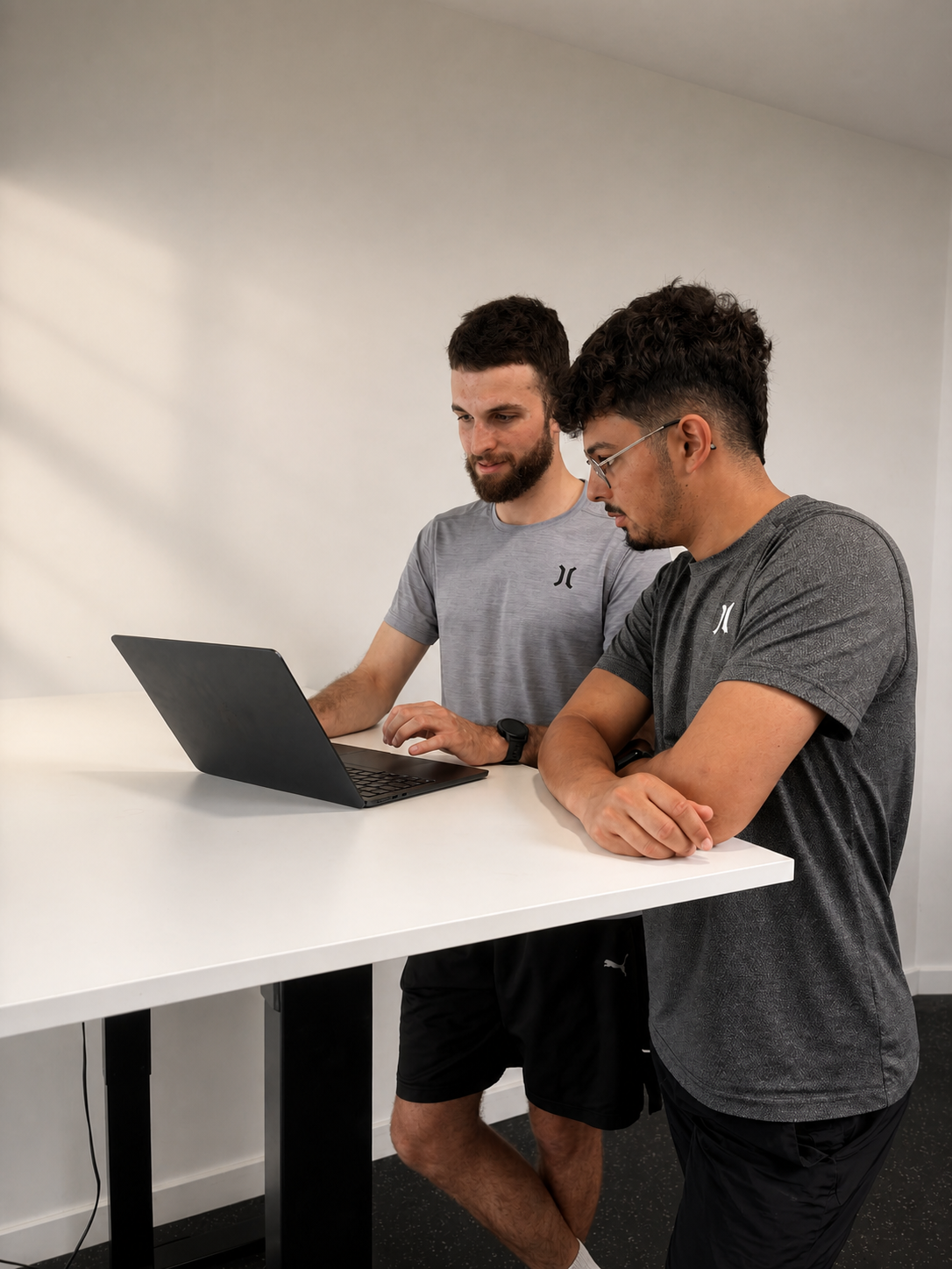 Noé et Mehdy, fondateurs de ONZE READY
